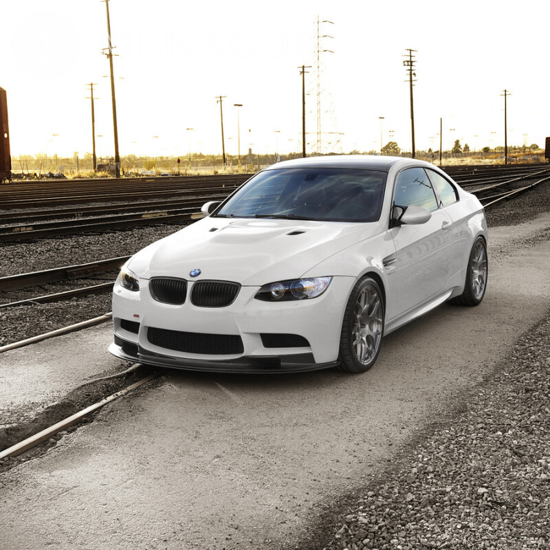 Photo of a BMW car on an avatar download for a guy Cars Transport