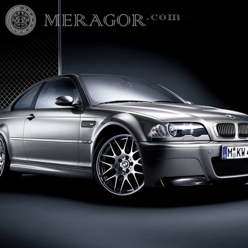 Photo d'une voiture puissante BMW sur un avatar Les voitures Transport