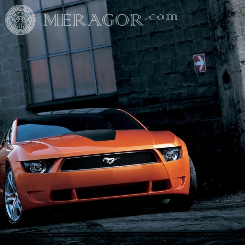 Потужний помаранчевий Ford Mustang завантажити фото на аватарку для хлопця Автомобілі Транспорт