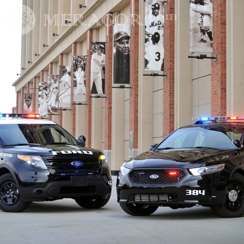 Скачать фотографию на аву крутых полицейских Ford Les voitures Transport