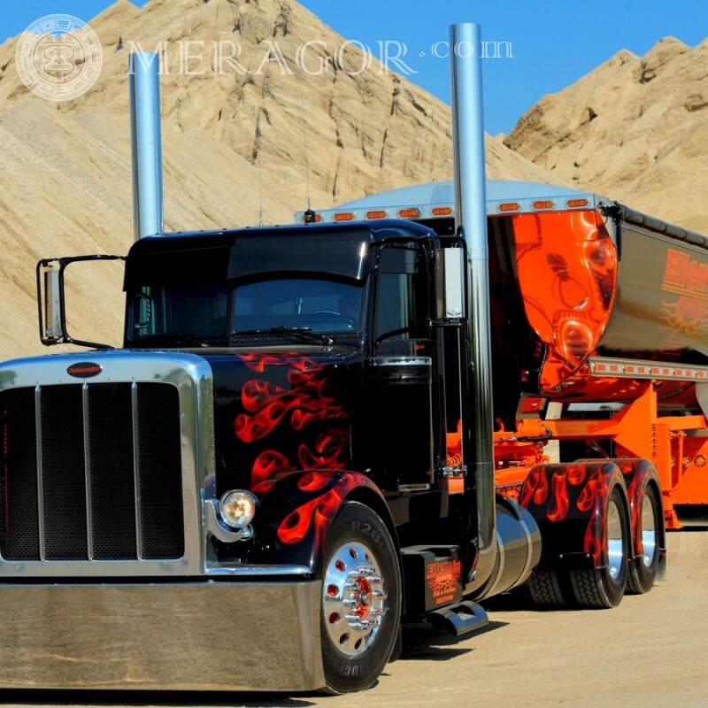 Крутое фото на аватарку в ВК мощный черный грузовик Автомобили Транспорт