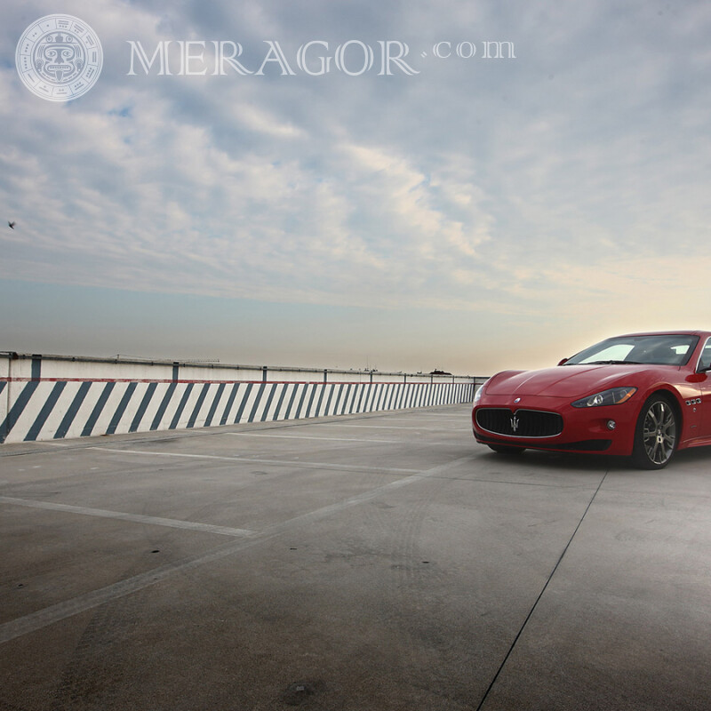 Скачать картинку шикарный красный Maserati на аву для девушки Автомобілі Транспорт
