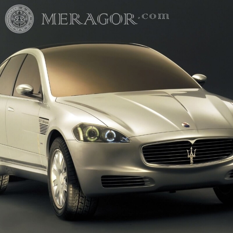 Téléchargez une photo d'une élégante Maserati sur votre photo de profil pour un homme Les voitures Transport