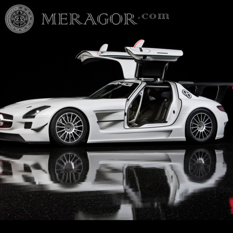 Відмінний білий Mercedes з піднімаються дверима завантажити фото на аватарку Автомобілі Транспорт