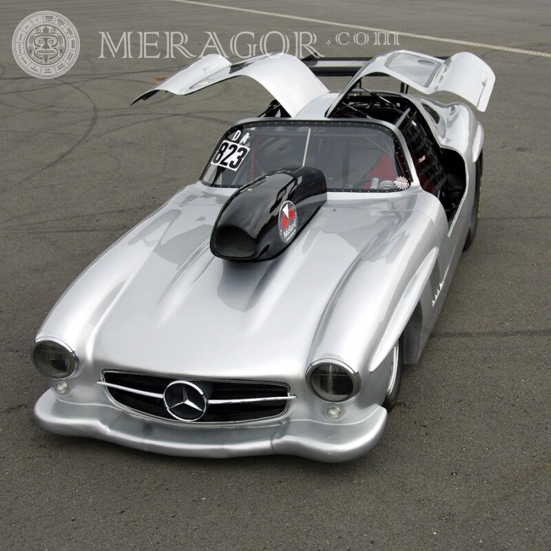 На аватарку завантажити фото потужний сріблястий Mercedes Автомобілі Транспорт