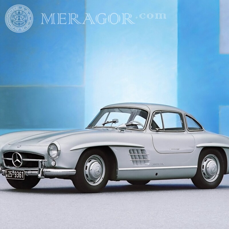Laden Sie ein Foto eines Luxus-Mercedes für Facebook auf Ihr Profilbild herunter Autos Transport