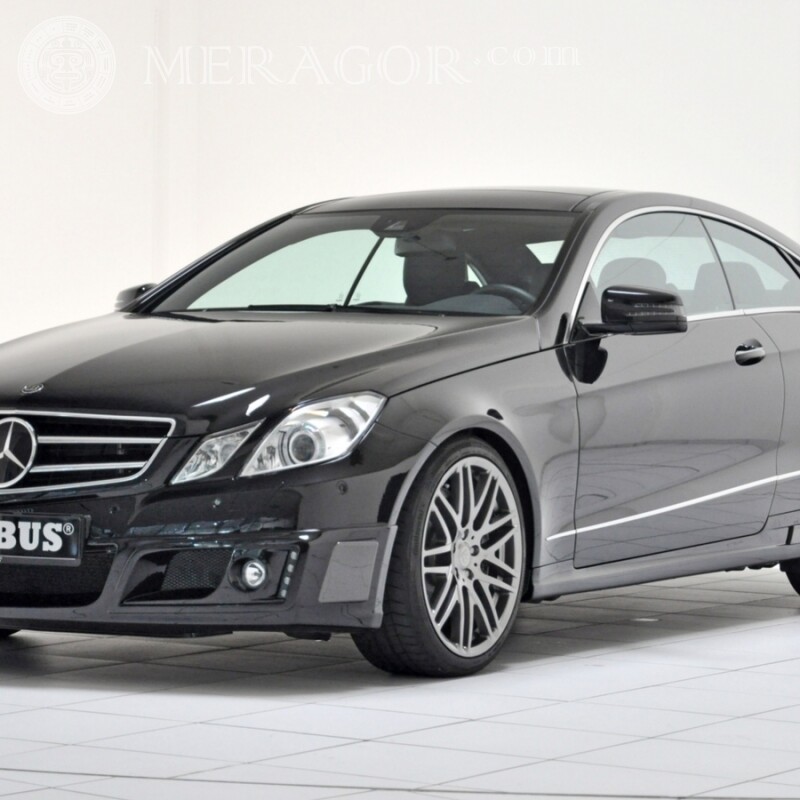 Download photo of a German luxury Mercedes Cars Transport