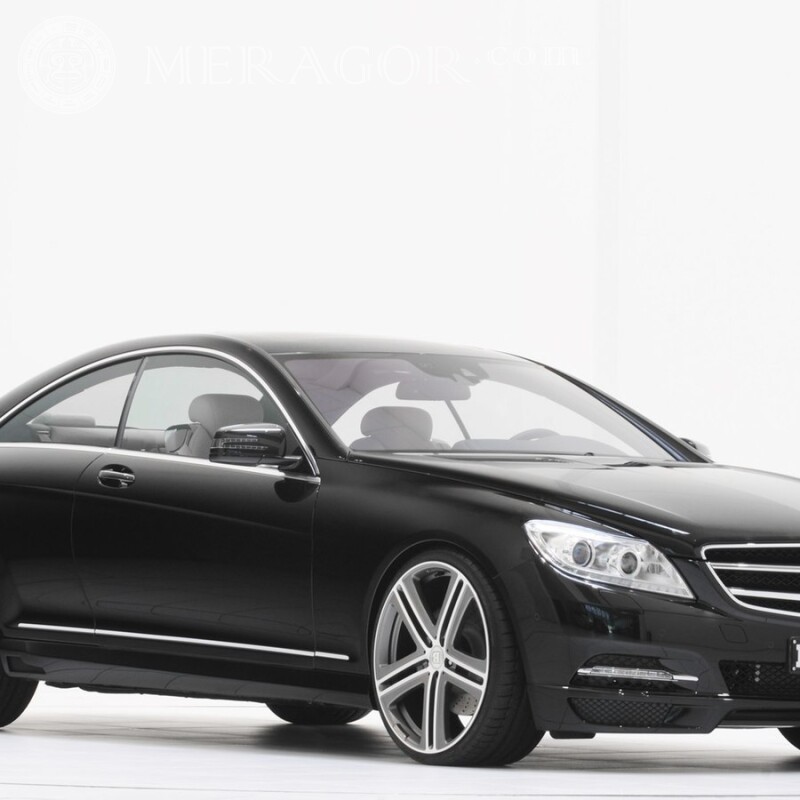 Sur la photo de profil, téléchargez une photo d'une Mercedes noire allemande pour un mec Les voitures Transport