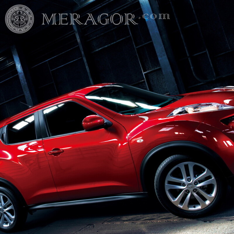 Симпатичный красный Nissan скачать фото для девушки Автомобили Транспорт