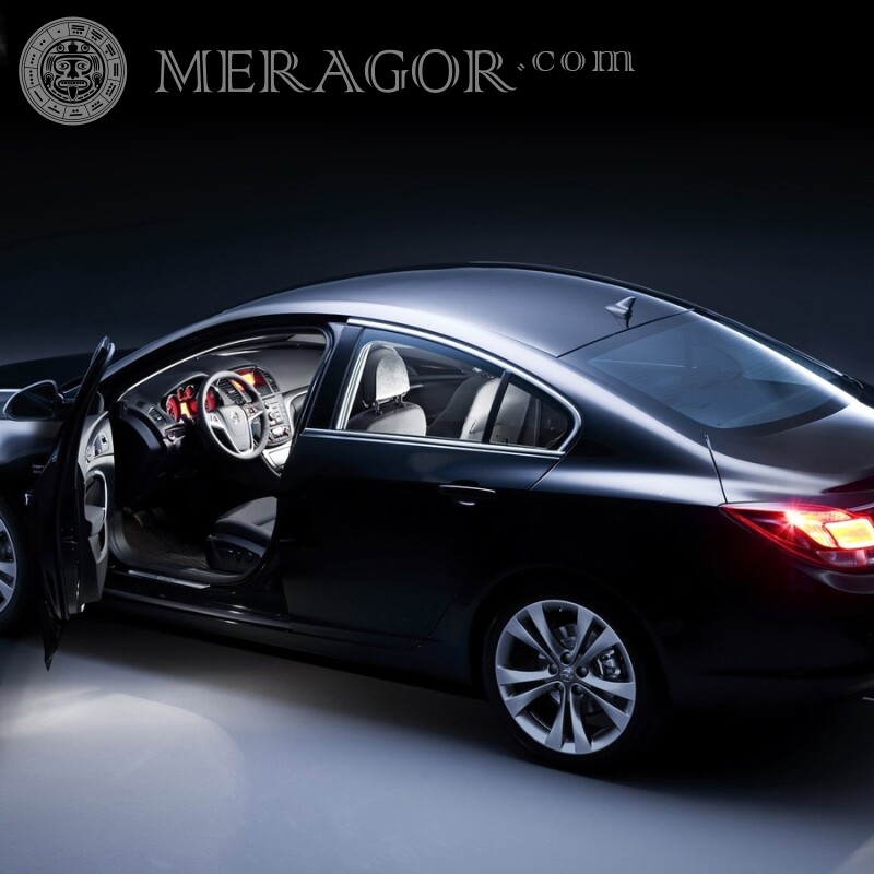 Elegante negro Opel descarga una foto en tu foto de perfil Autos Transporte