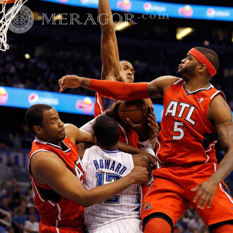 Laden Sie ein Foto der NBA-Spiele auf den Avatar des Mannes herunter Basketball Sportliche