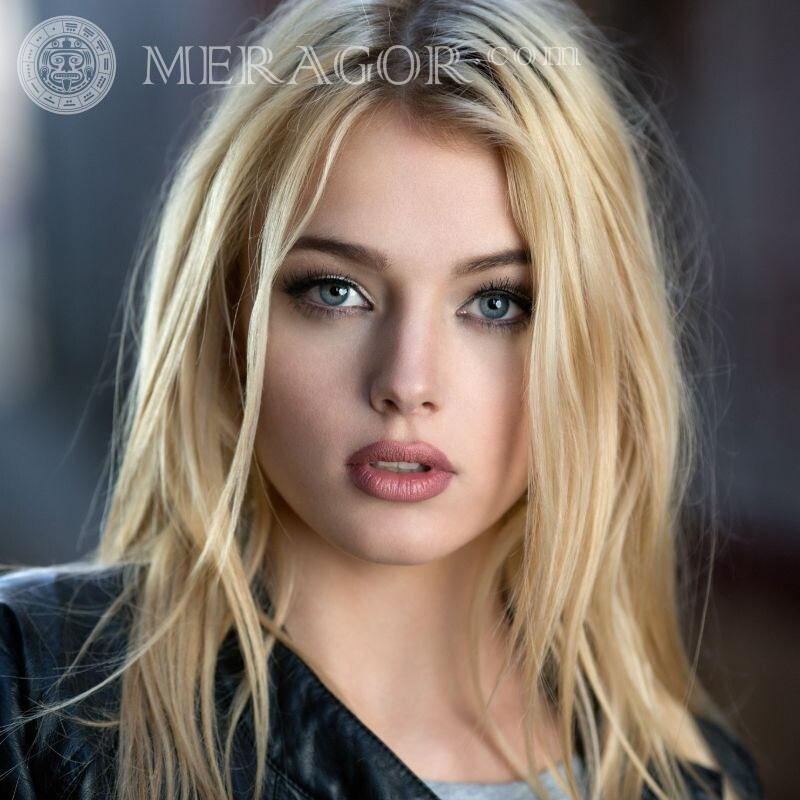 Belles photos de blondes pour avatar Visages de filles Blonds Les filles Beaux