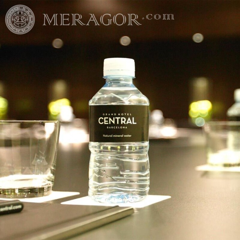 Descarga de Water Central en avatar Logotipos