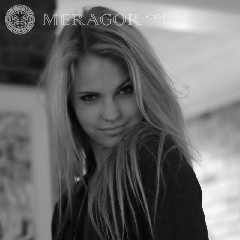 Black and white icon with blonde Blondes Beauties Faces, portraits