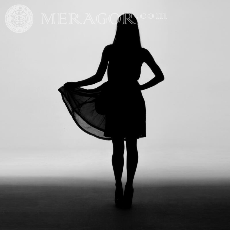 Avatar silhouette fille noir et blanc pour page Silhouette Noir et blanc