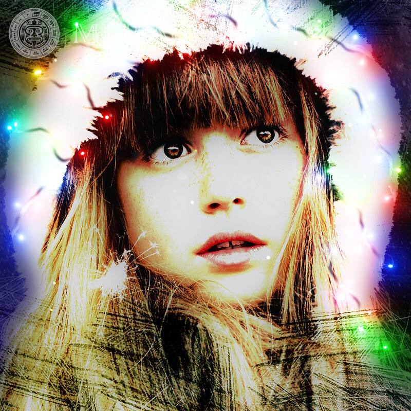 New Year's avatars for girls instagram New Year Hooded Small girls Faces, portraits