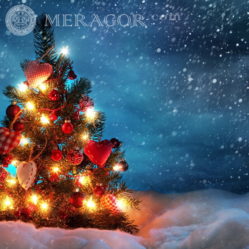 Cover with Christmas tree download on page Holidays New Year