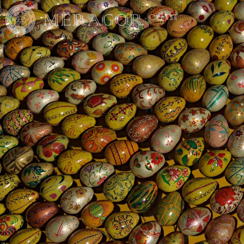 Huevos de Pascua en descarga de avatar Fiesta