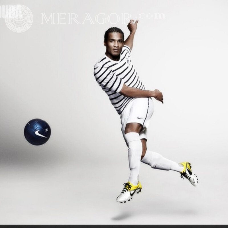 Florent Malouda Foto für Profilbild Fußball Schwarze In voller Größe Junge