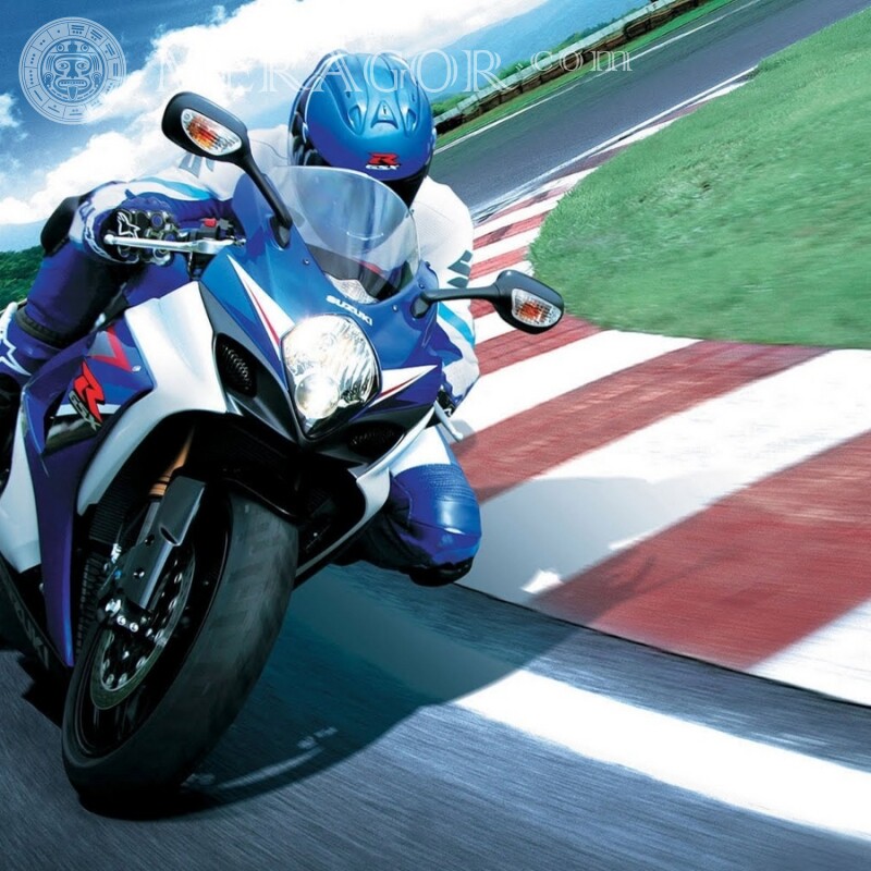 Фото мотоциклиста на спортивном мотоцикле для авы Velo, Motorsport Transporte Carrera