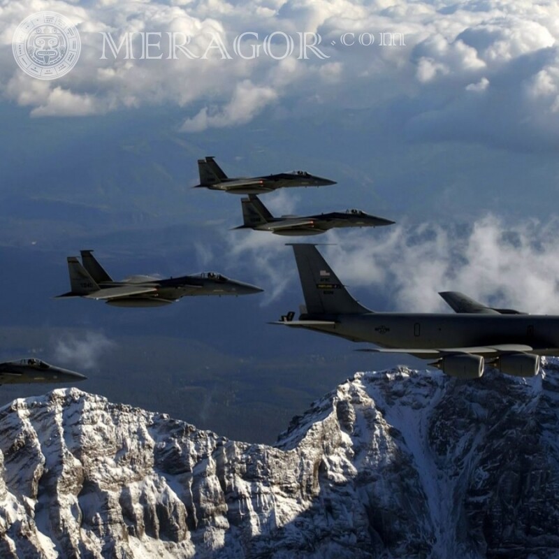 Скачать фото военные самолеты на аву бесплатно для парня Equipamiento militar Transporte