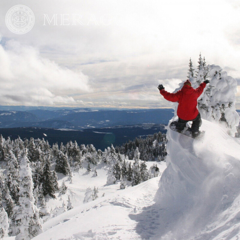 Сноубордист в горах фото на аватарку Лыжи, сноуборд Зимние