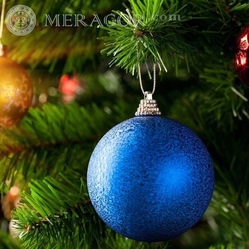 Bola de Natal na foto de download do avatar Feriados Para o ano novo