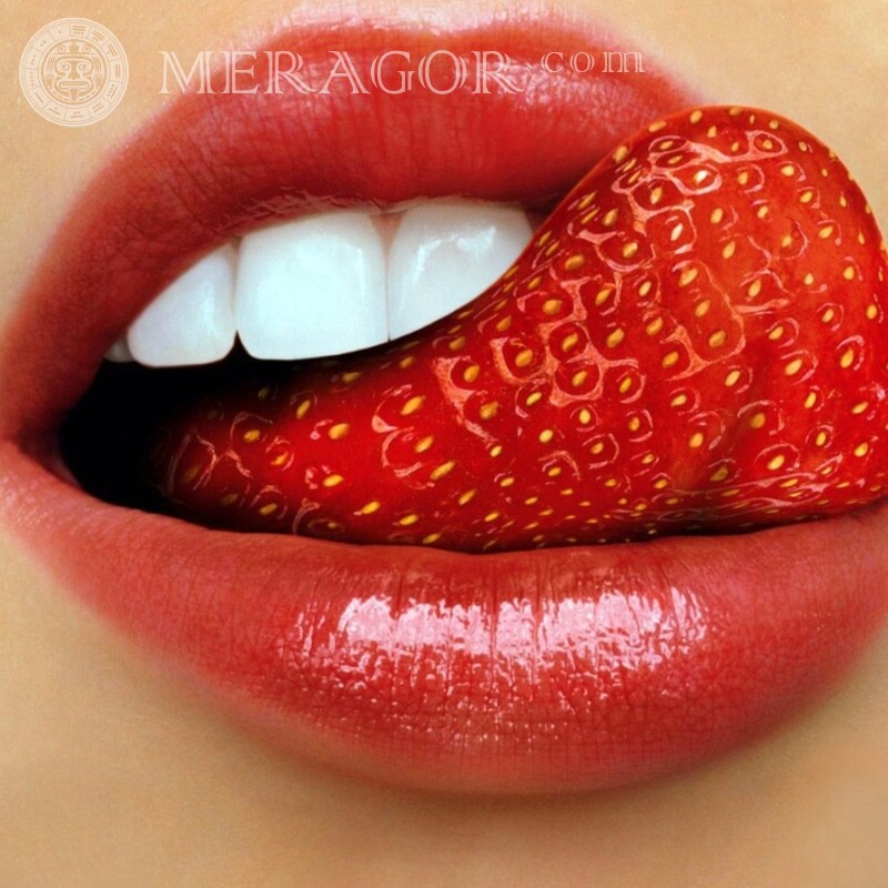 Красные губы картинки (50 фото)