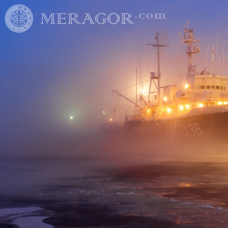 Download photo for guy free ship in the fog Transport