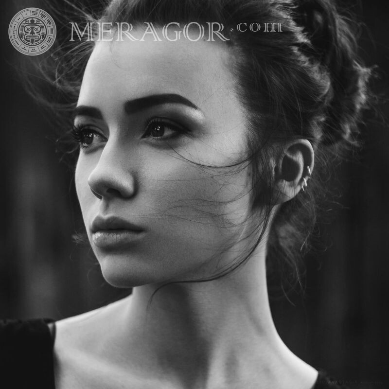 Download face on bw avatar Faces, portraits Small girls Girls Beauties
