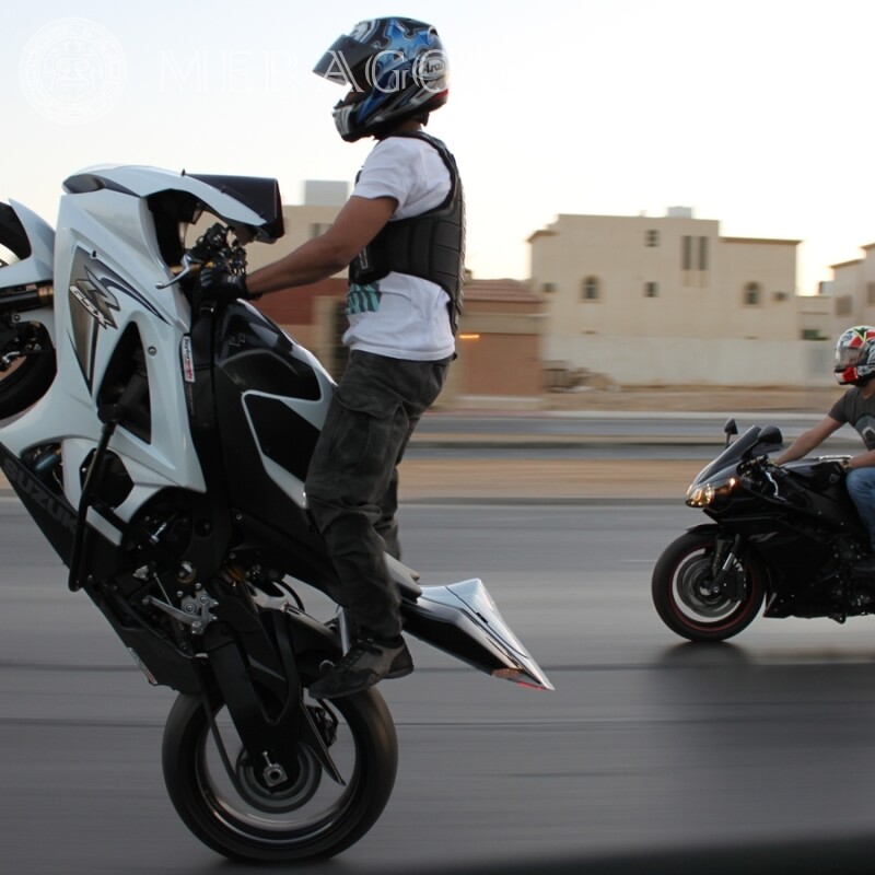 Мотоцикліст гонщик фото на аватарку скачати Вело, Мотоспорт Хлопець Чоловічий
