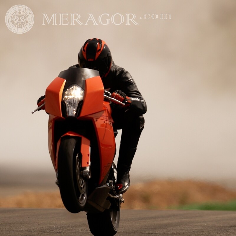 Motorradfahrer Foto auf Avatar im Profil herunterladen Velo, Motorsport Junge Herr