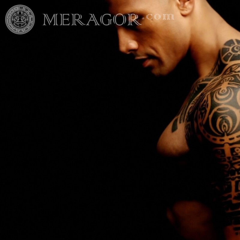 Avatar de tatuagem de ombro para namorado Com piercings, tatuagens Para VK Rapazes