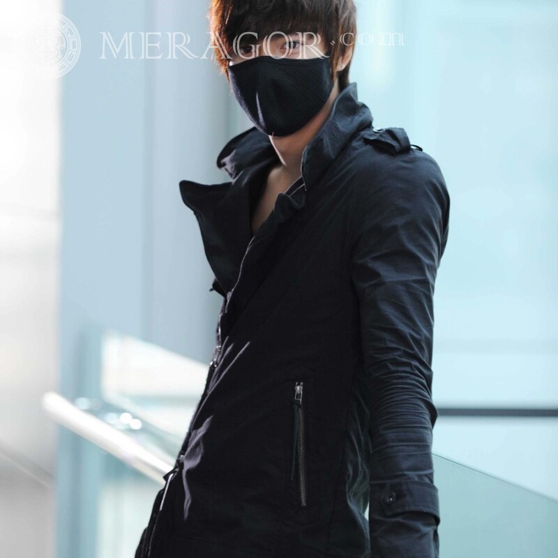 Koreanischer Typ in einer Maske auf dem Profilbild Junge Asiaten Maske Für VK
