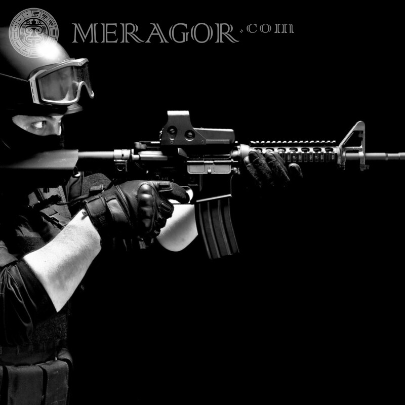 Солдат с оружием на аву Com arma Mascarado Rapazes Homens
