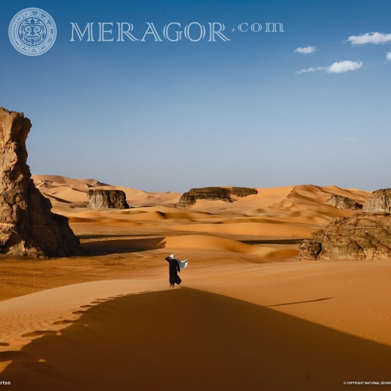 Foto de hombre en el desierto para descargar foto de perfil En el desierto