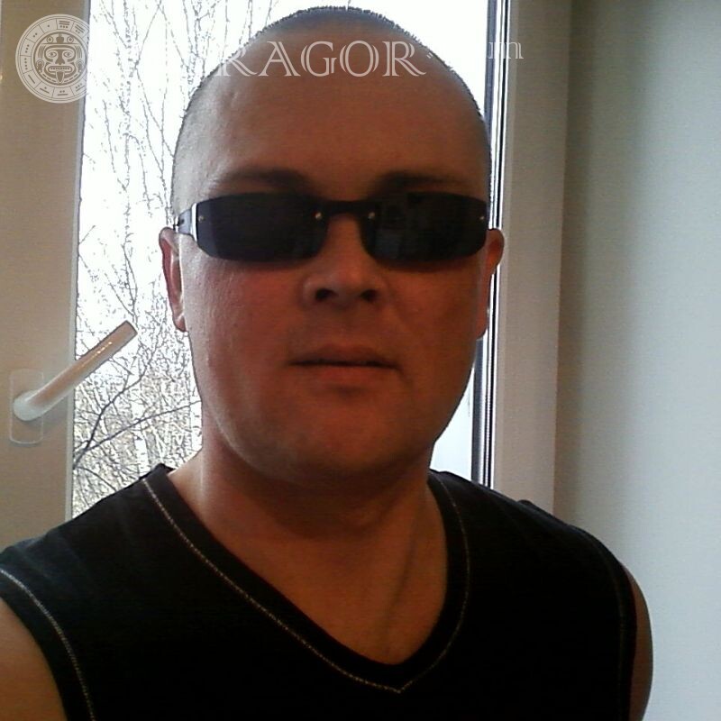 Photo of a guy with glasses download for avatar Men In glasses Faces, portraits Faces of men