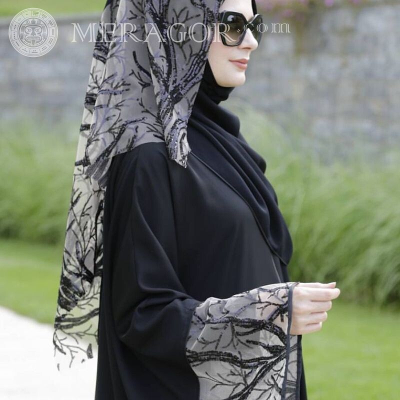 Photo de femme musulmane pour avatar Arabes, musulmans