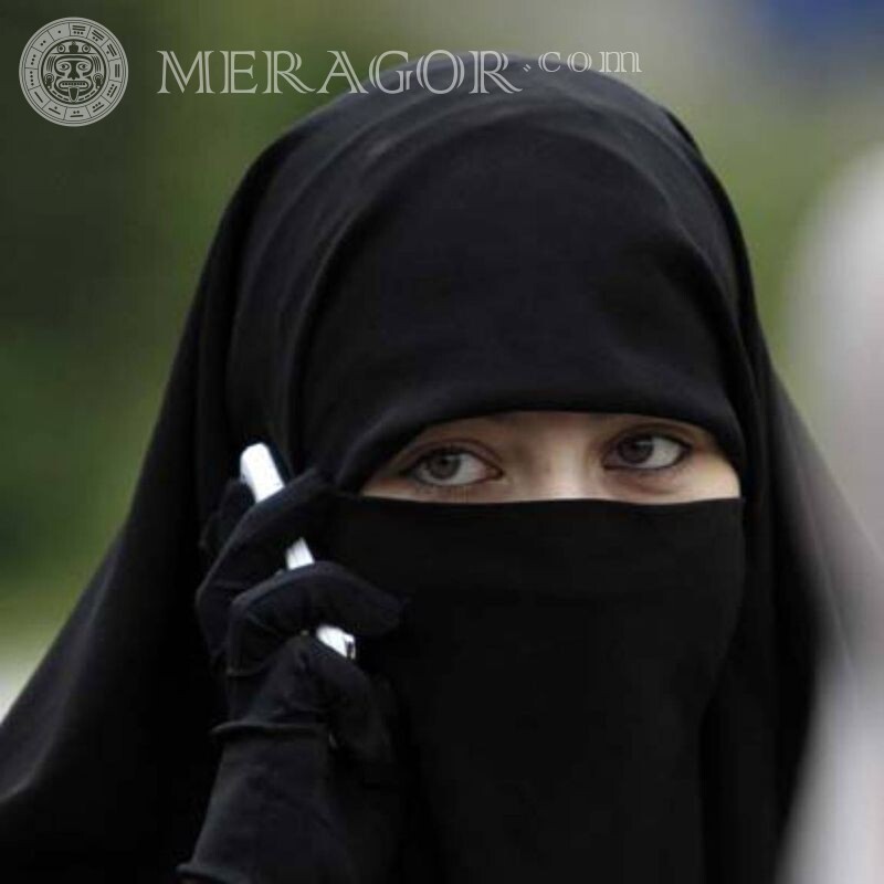 Mulheres muçulmanas sem rosto no avatar Arabes, muçulmanos Sem rosto