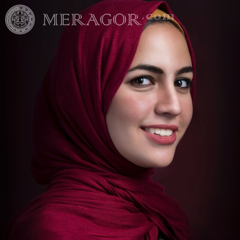 Muslimische Frauen auf Avatar-Bildern Araber, Muslime Mädchen Schön