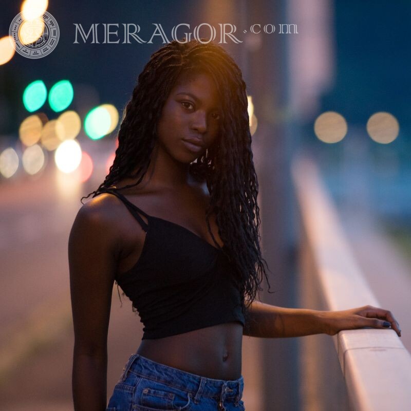 Photo de fille noire pour le téléchargement de l'avatar Noirs