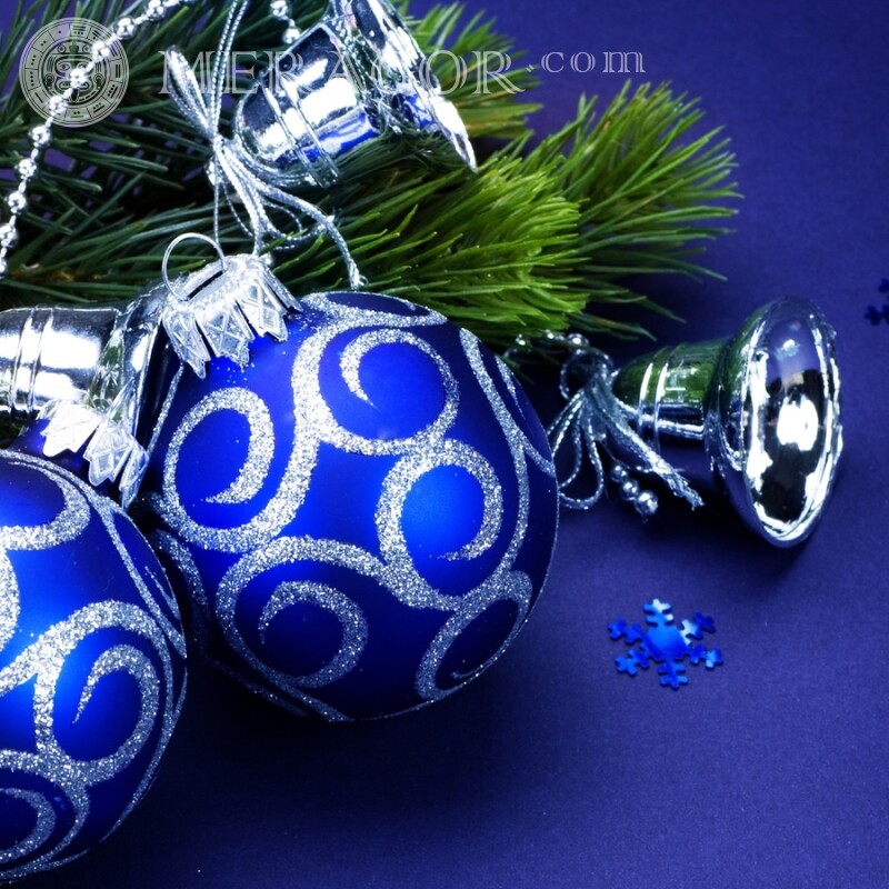 Синие новогодние шары на аватар Праздники Новогодние