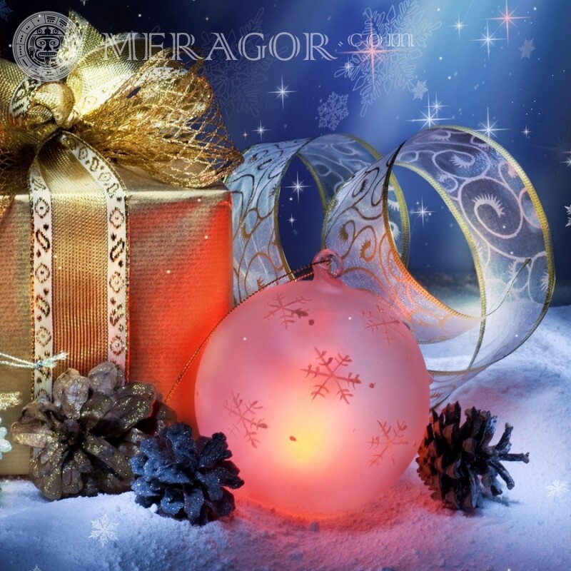 Cadeau de nouvel an et ballon télécharger la photo sur l'avatar Fêtes de Nouvel an