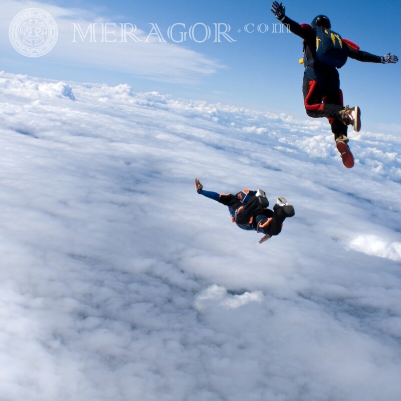 Photo with parachutists on the profile picture Sporty