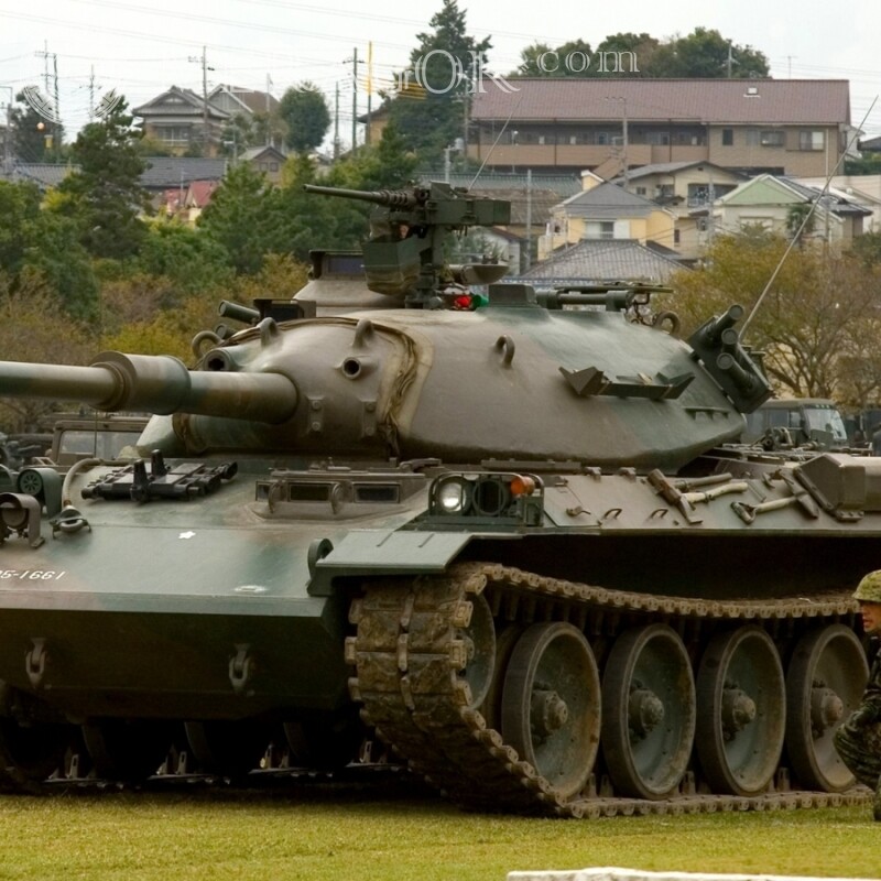Laden Sie ein Foto eines Panzers für einen Mann auf einem Avatar herunter Militärische Ausrüstung Transport