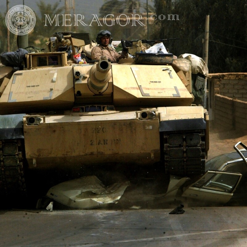 Télécharger la photo sur l'avatar pour un tank de type Équipement militaire Transport