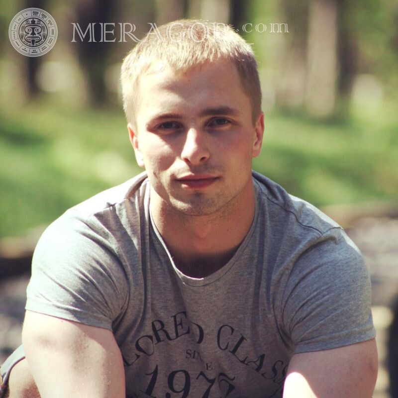 Красивый парень фотография на аватар Парни Лица, портреты Летние