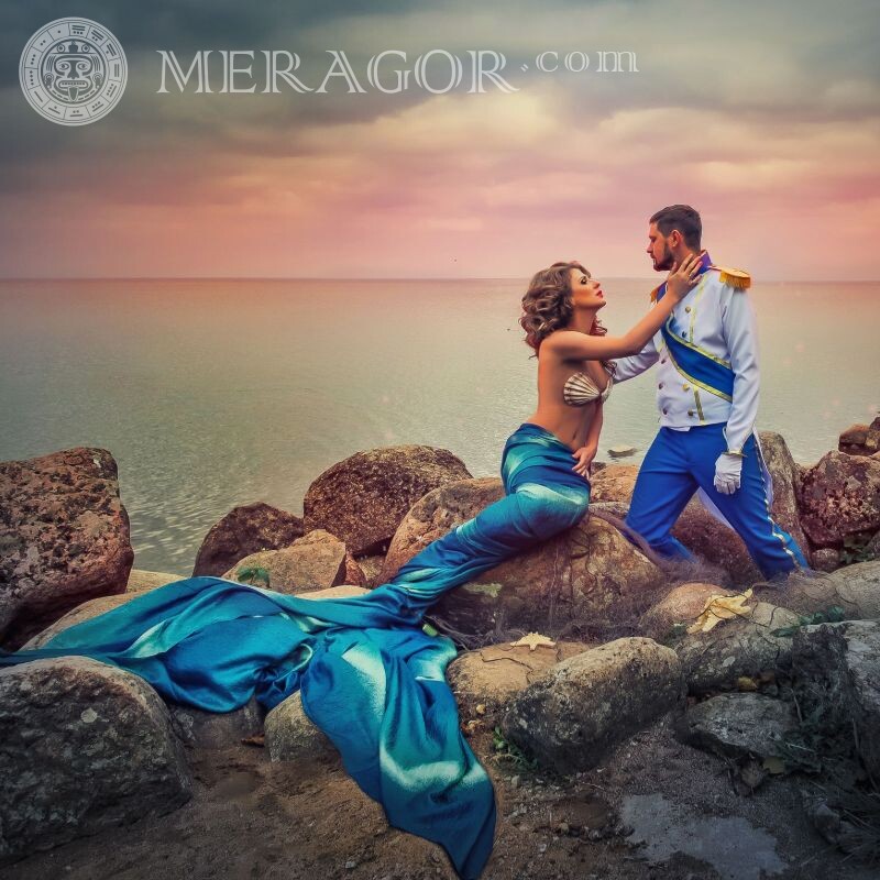 Photo de sirène et prince sur cosplay d'avatar Mec avec une fille Sirènes