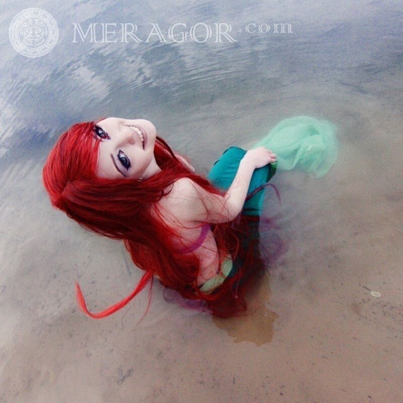 Chica pelirroja sirena Ariel en avatar Watsapp Sirenas Pelirrojo
