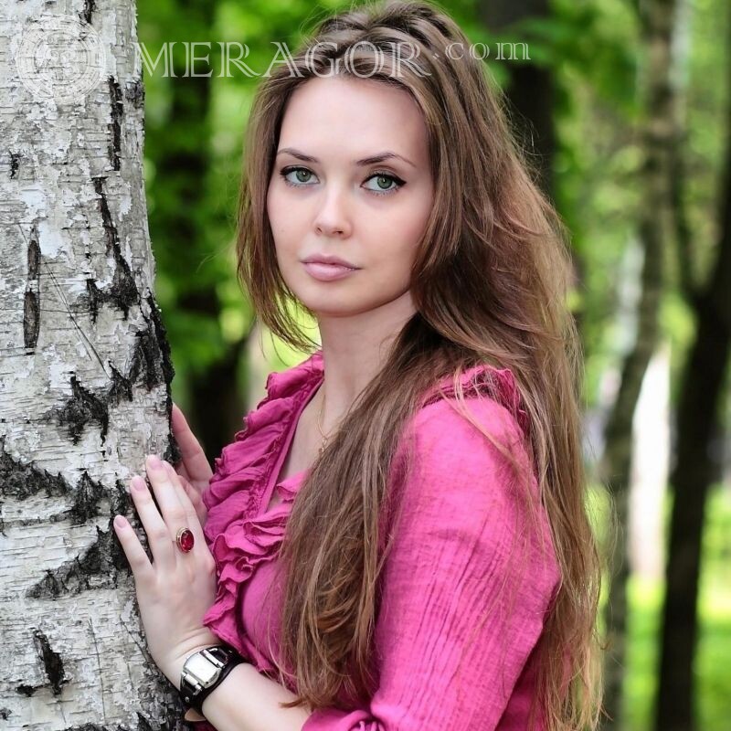 Аватар девушки с русыми волосами Шатенки Красивые Лица, портреты